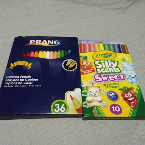 Coloring Kit 46pc - Picture 1 of 5